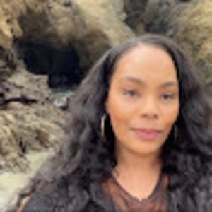 Meet your Posher, Shawntee